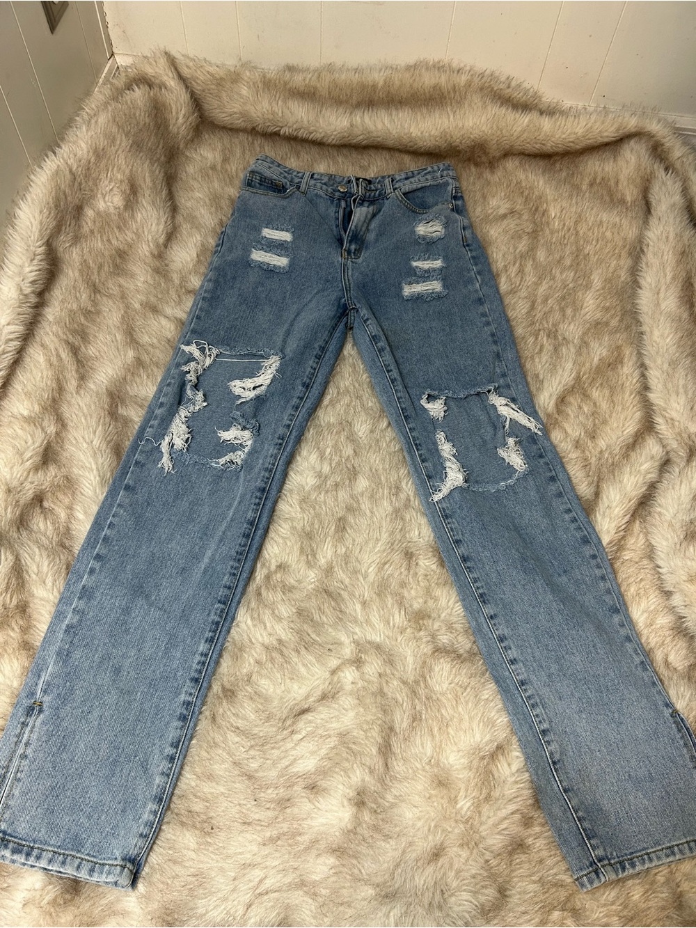 PrettyLittleThing Light Blue Distressed Straight Leg Jeans